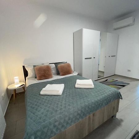 יאשי Studio Apartment Palas Mall מראה חיצוני תמונה